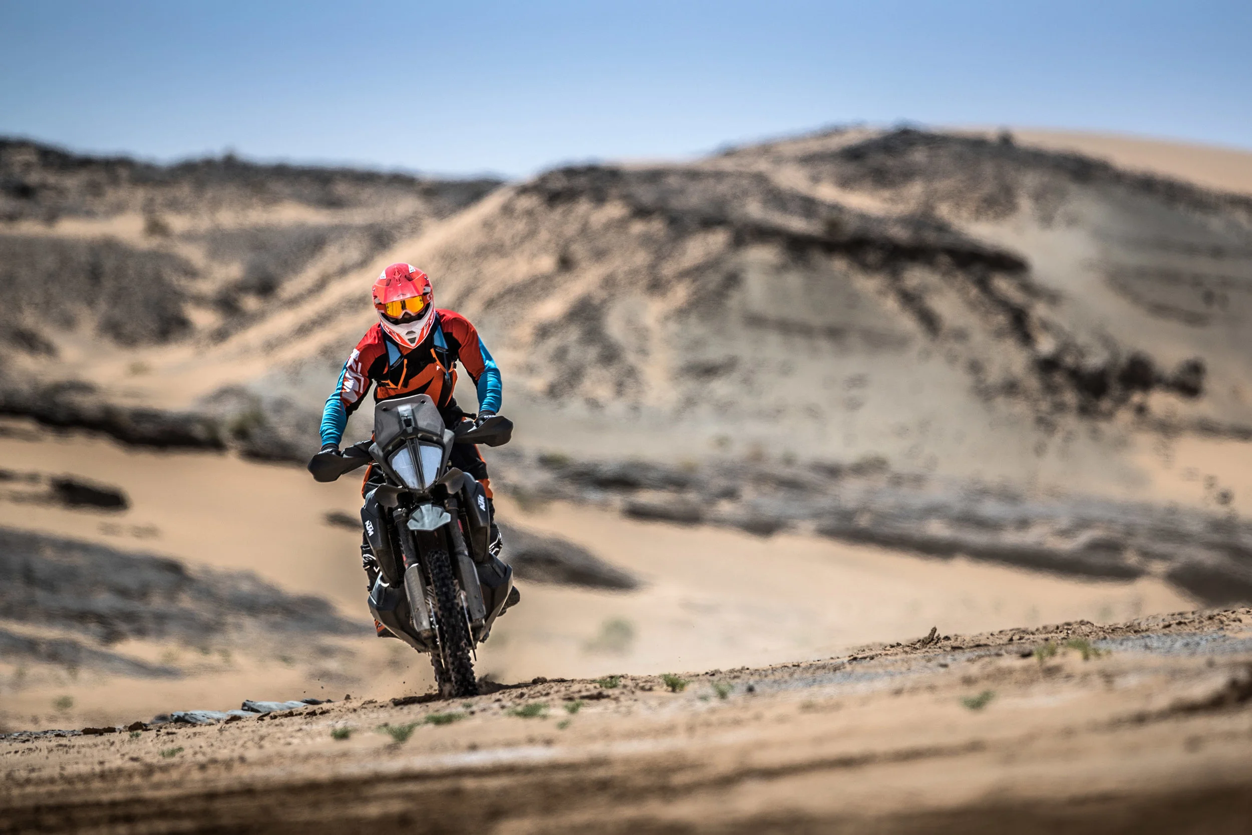 KTM Ultimate Race_790 ADVENTURE R_04.jpg