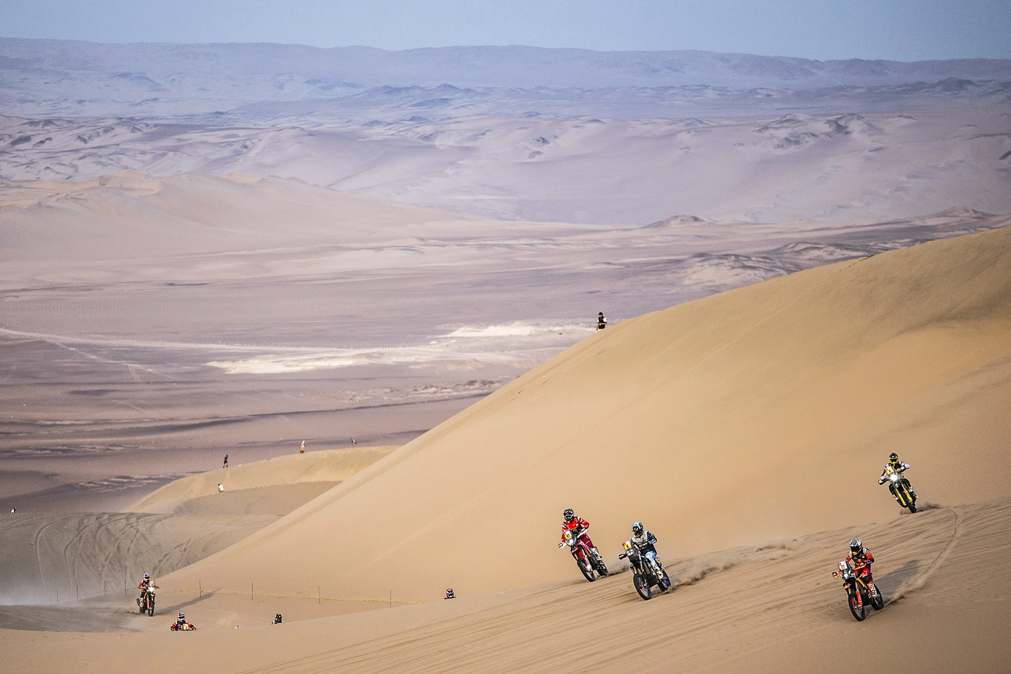 263175_misc_stage9_Red Bull KTM Factory Racing_Dakar2019_434.jpg