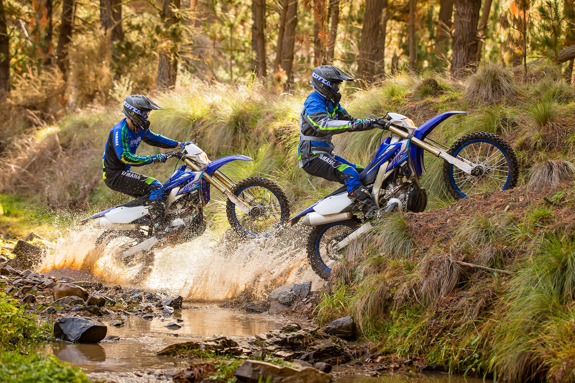 20_WR250F_WR450F_Team Yamaha Blue_Action_048.jpg