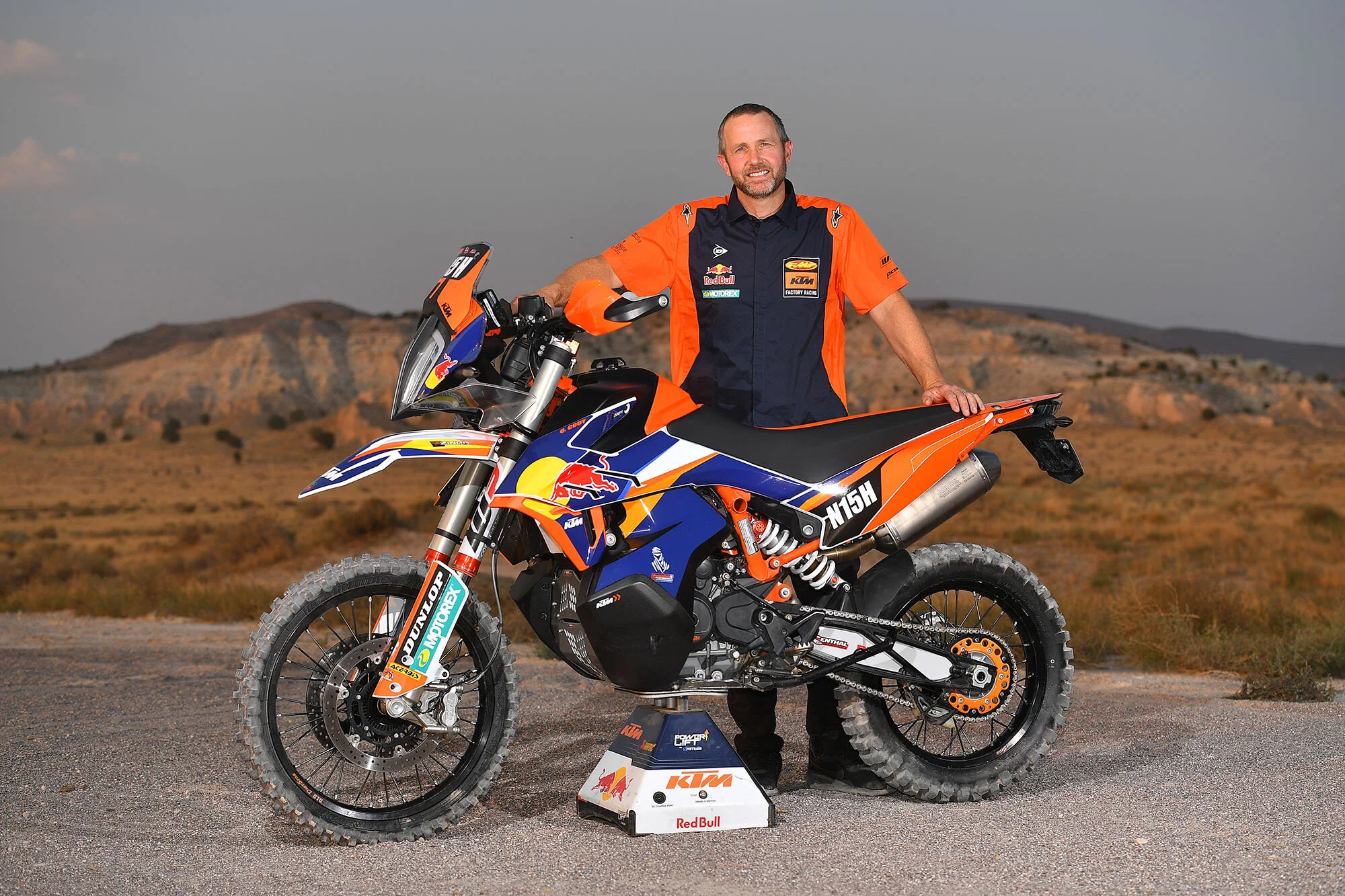 ktm 790 adventure r red bull graphics