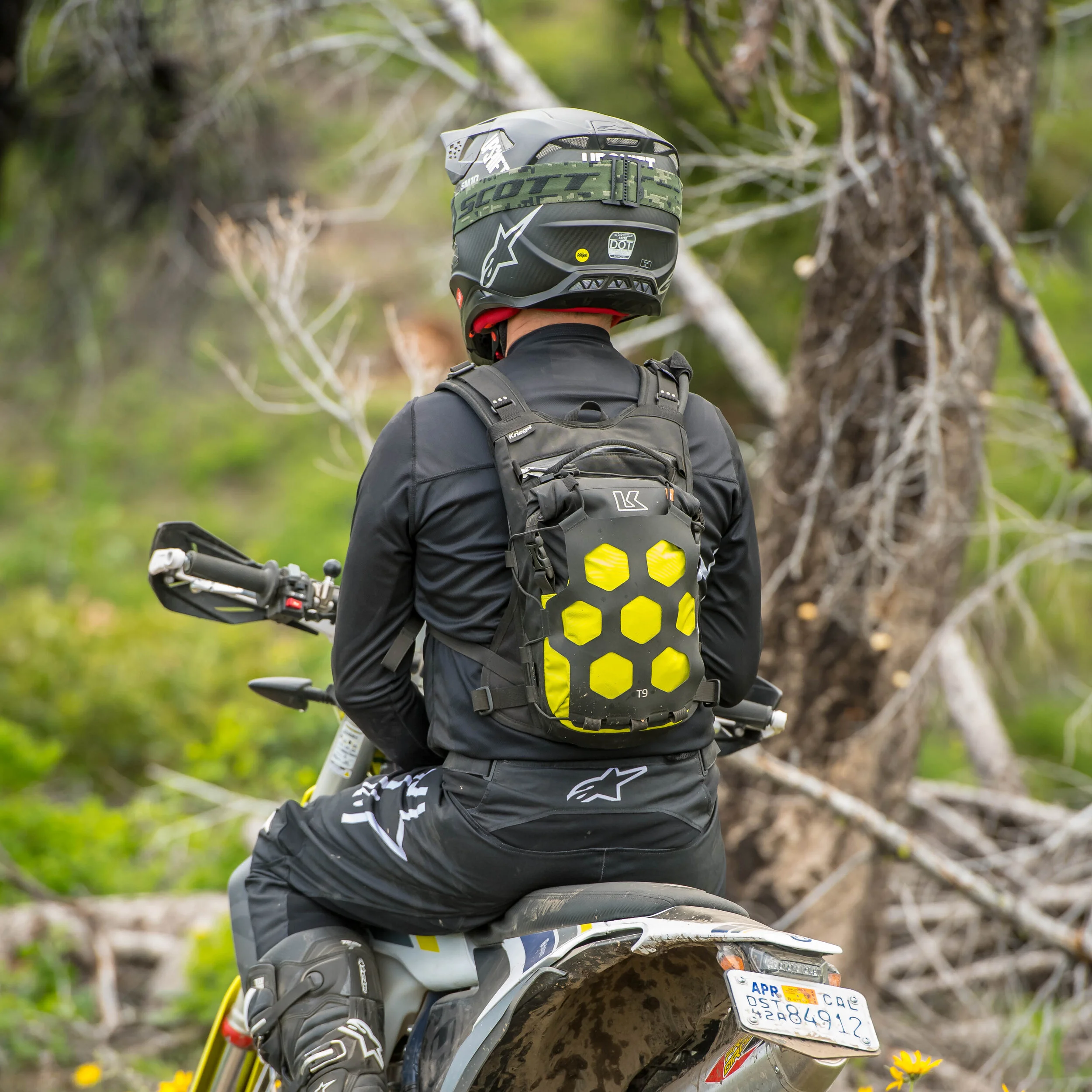 carry on united size