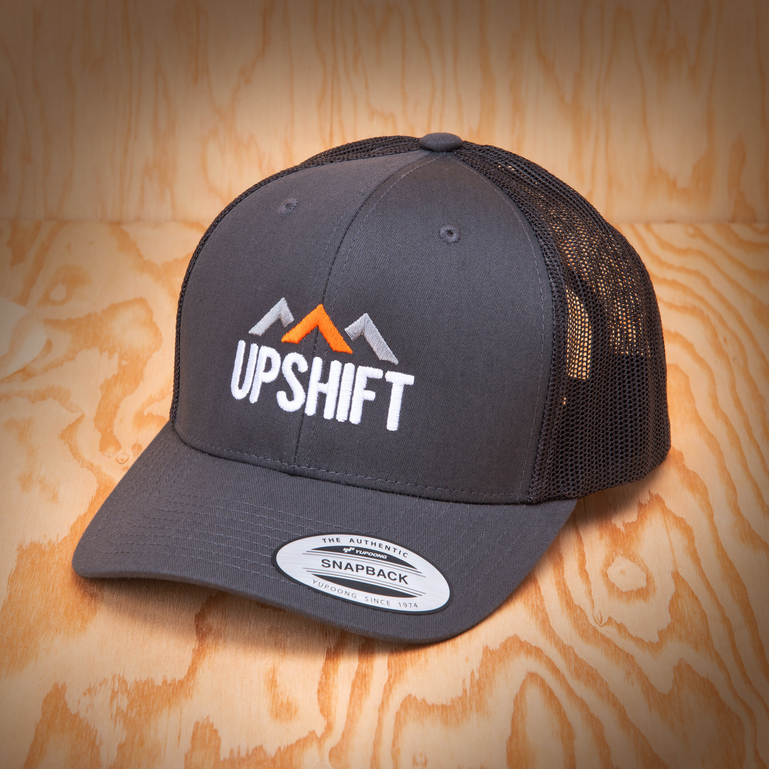 UPSHIFTSTANDARD TRUCKER HAT
