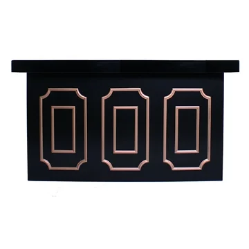 Black and Gold Molding Bar