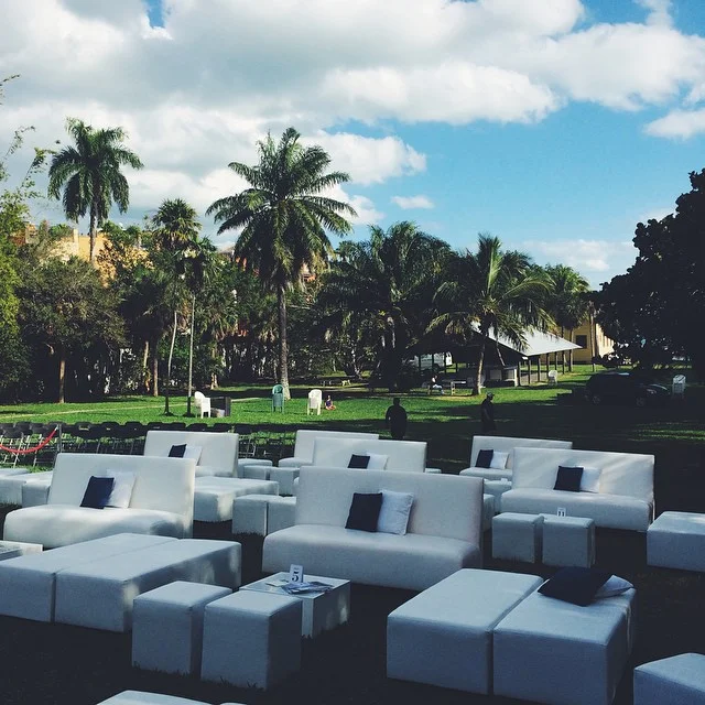 0003_whitebanquets_rectangleottomans.jpg