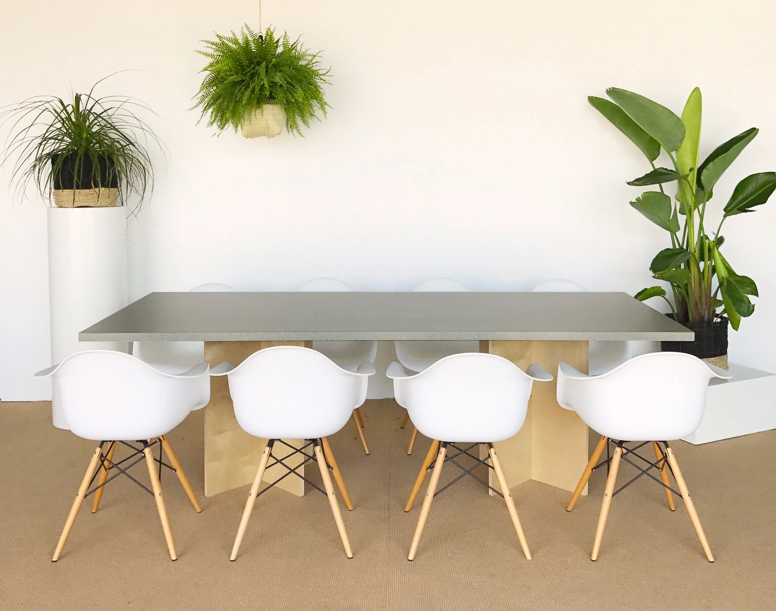 RR-dininig-table-front-terrazo.jpg
