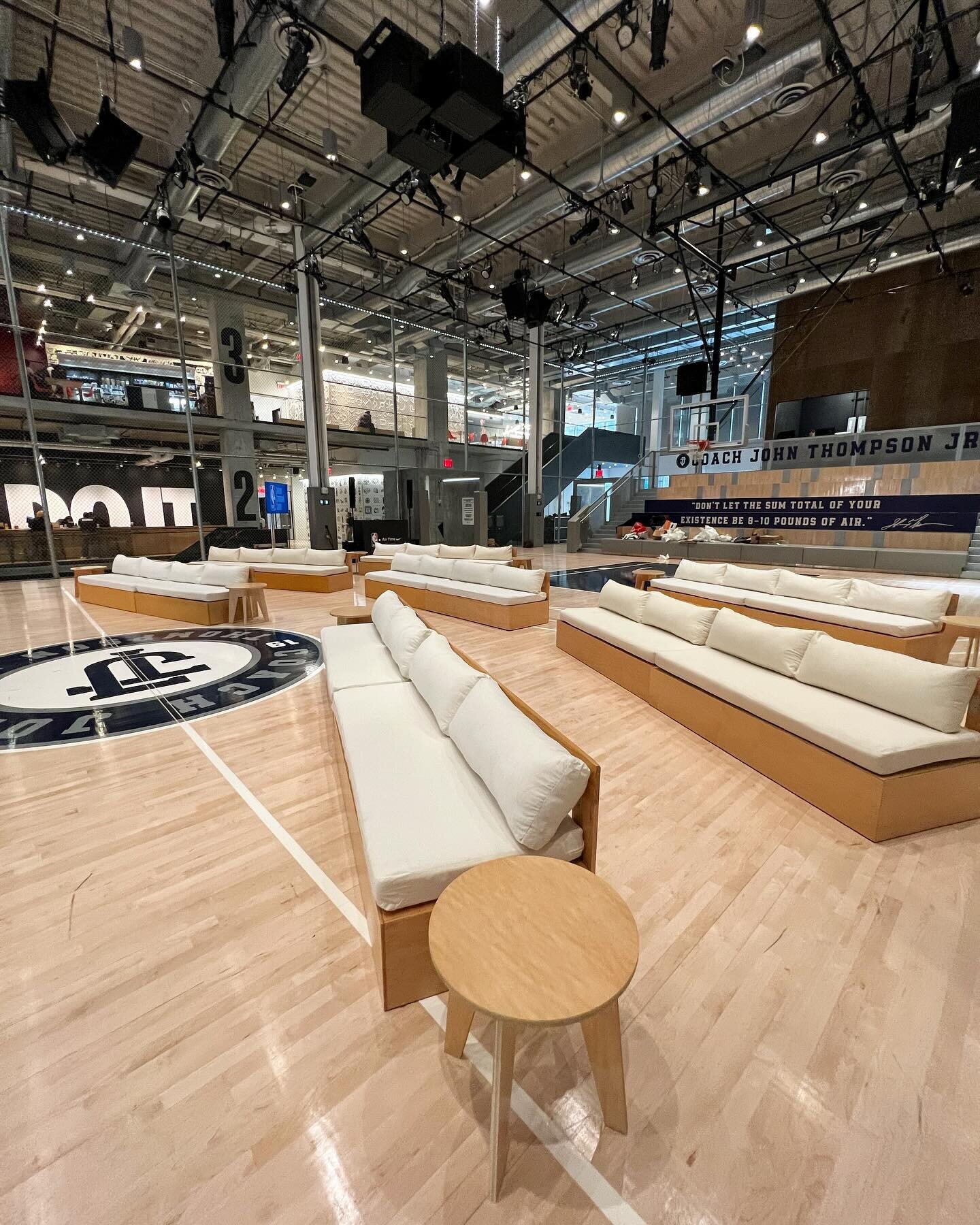 Meadow Sofas and Flattered tables. Fitting look for the Parquet at @nike HQ in Manhattan. Event by @gameseven 
.
.
.
.
.
#eventrentals #eventfurniture #eventdesign #eventplanner #eventactivation #marketing #meetingsandevents #nyc