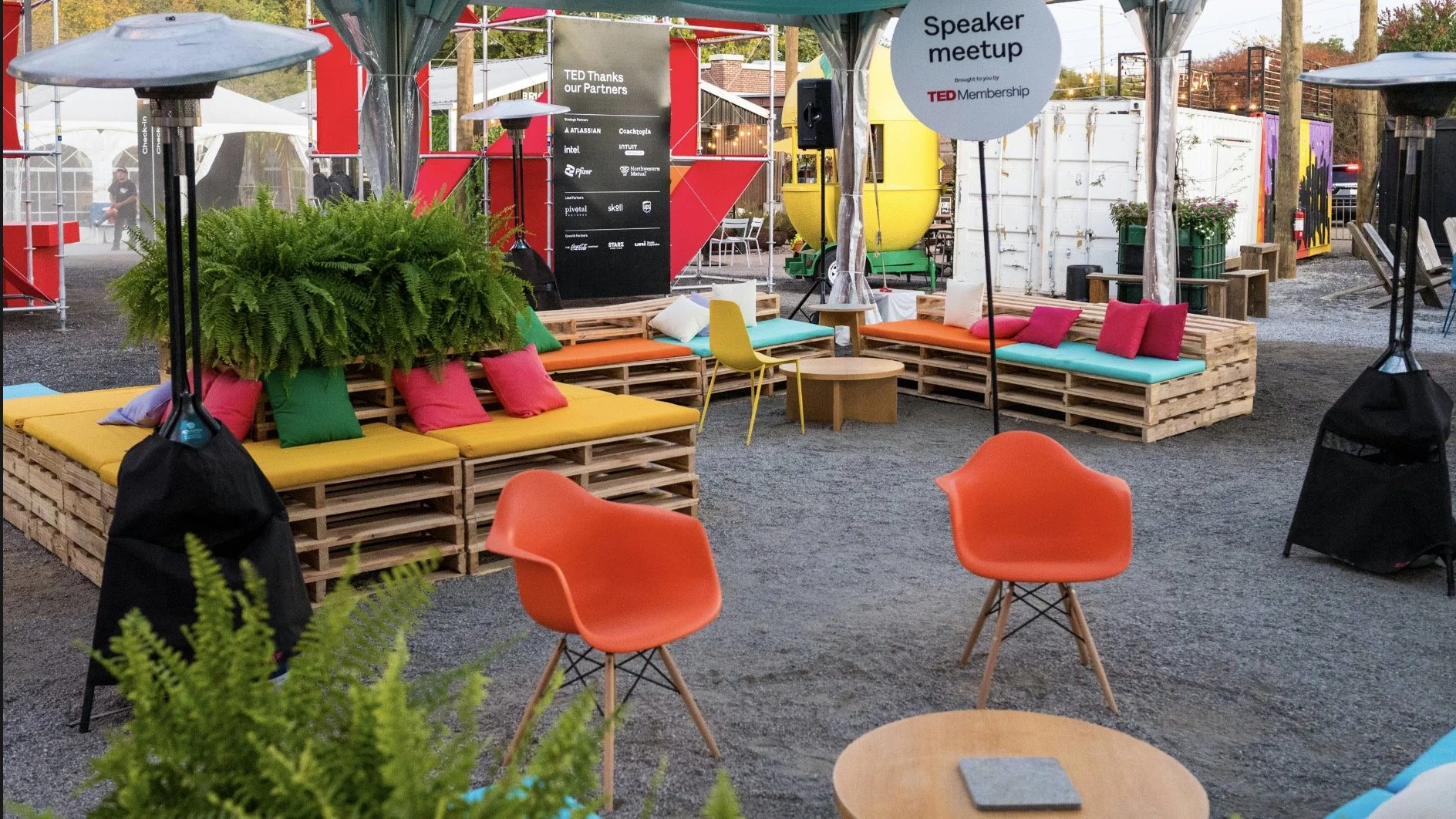 Miami Outdoor Conference Pallet Furniture Rental