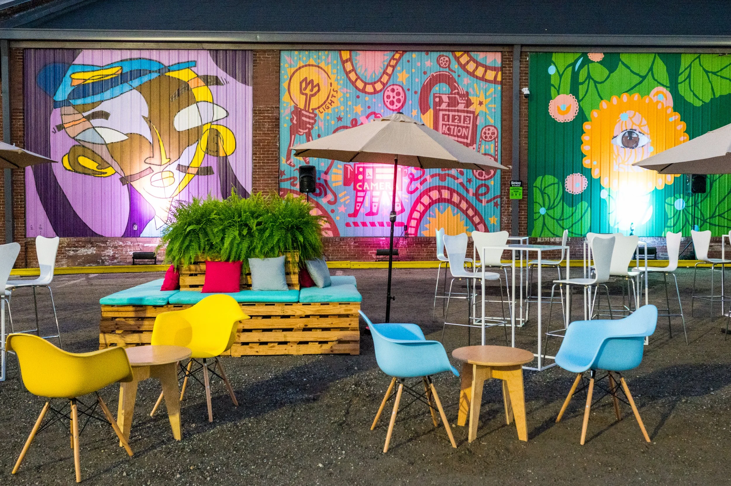 6 Event Decor Ideas for Our Pallet Lounge 