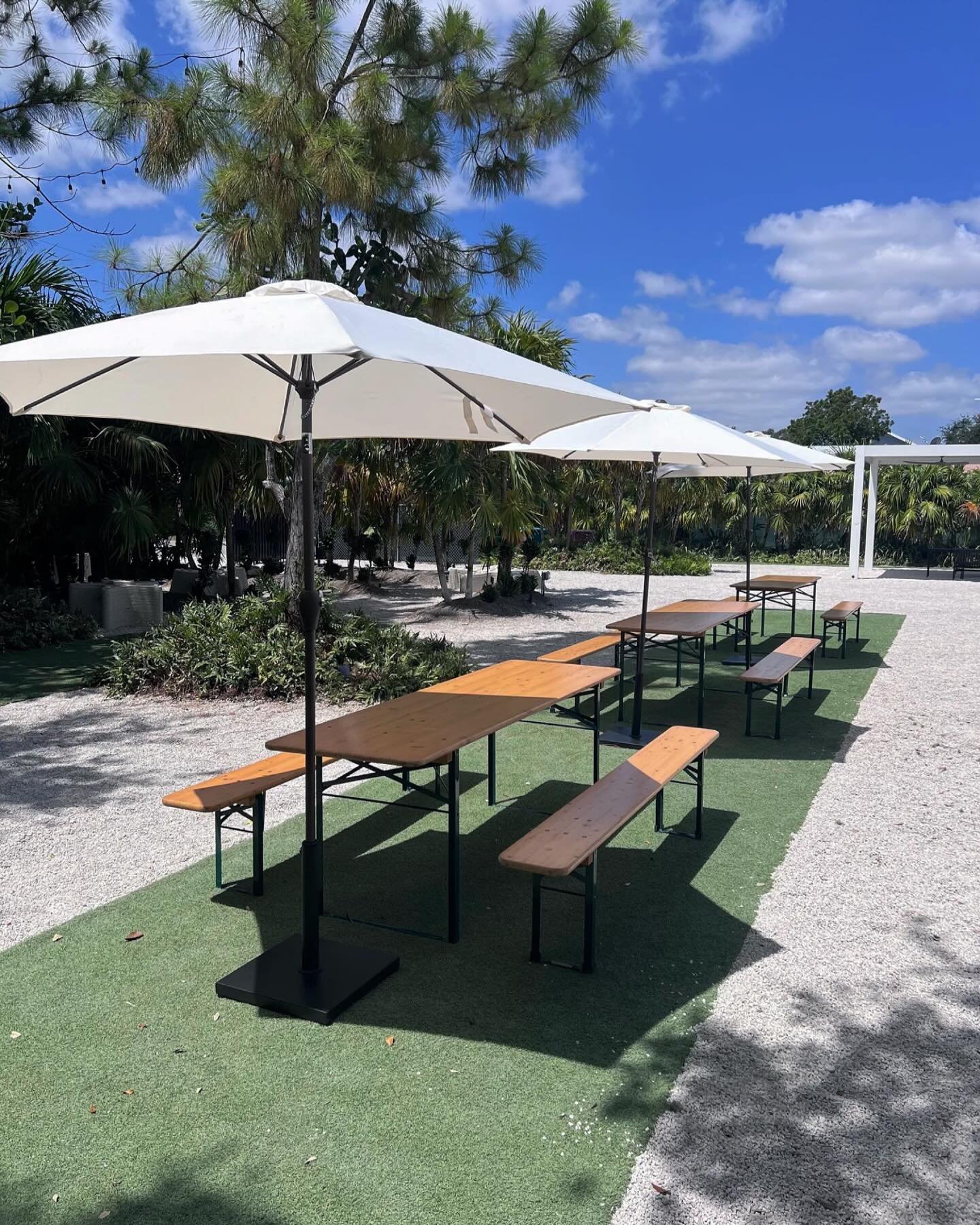 Beer Garden Tables + White Umbrellas under the hot Miami sun ☀️ 
.
.
.
.
.
.
.
.
#eventfurniture #miamievents #eventrentals #eventdesign #outdoorfurniture #corporateevent #meetingsandevents