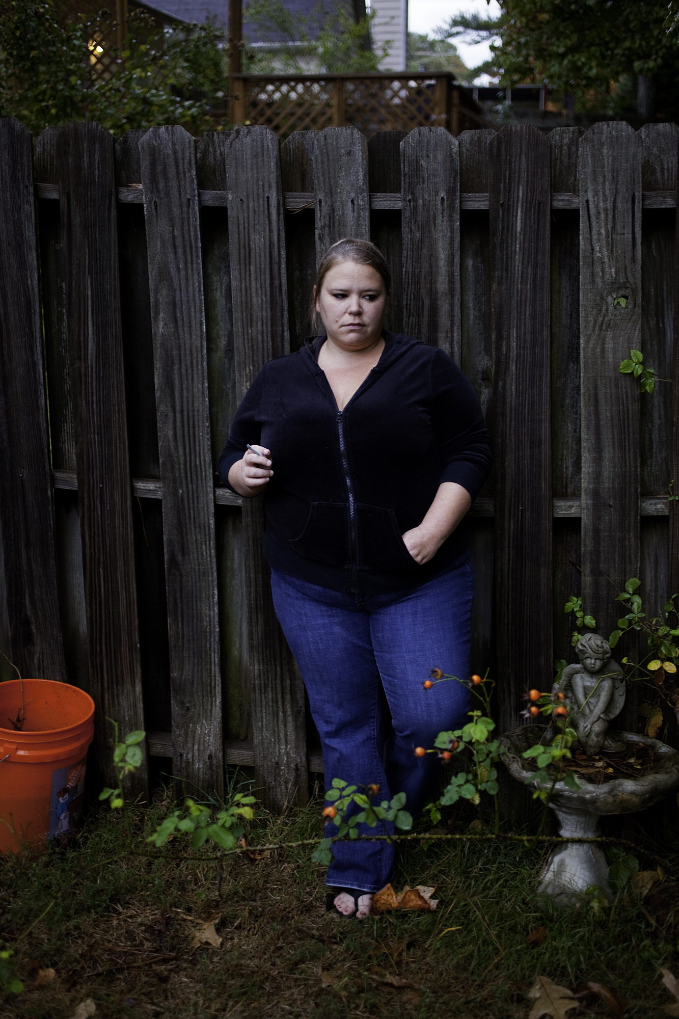 Lindsay in her Mom's Backyard, 2009