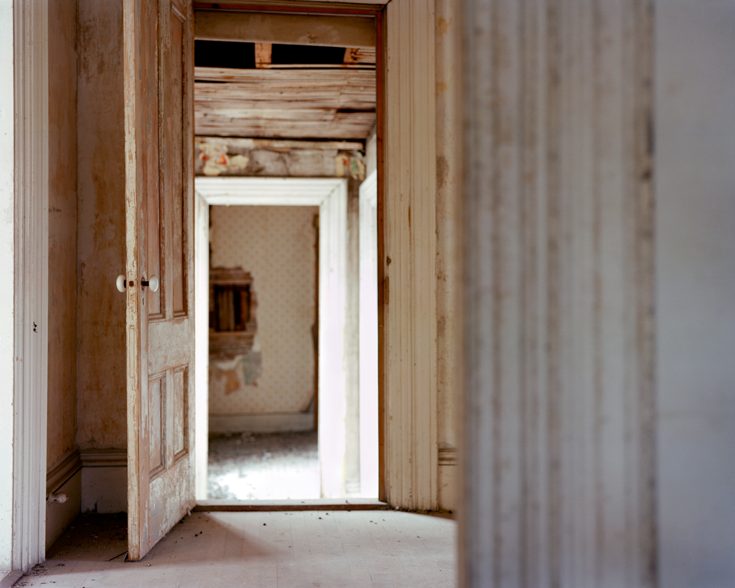 Abandoned House (door), Frankfort, ME 