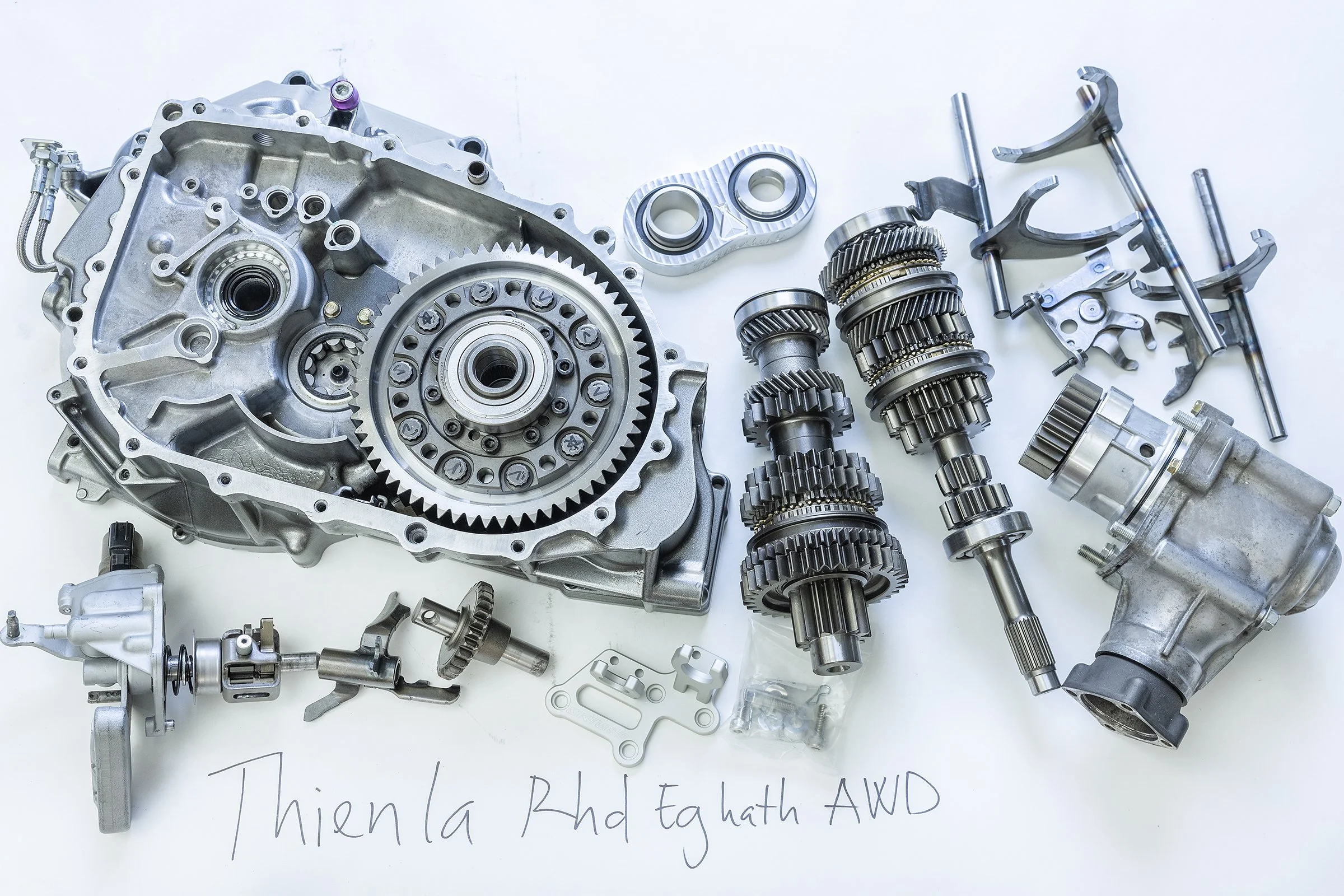 Thienla_rhd_awd_eg hatch_3.jpg