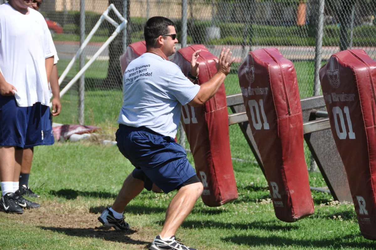 lwg pass pro 5man coach o.jpg