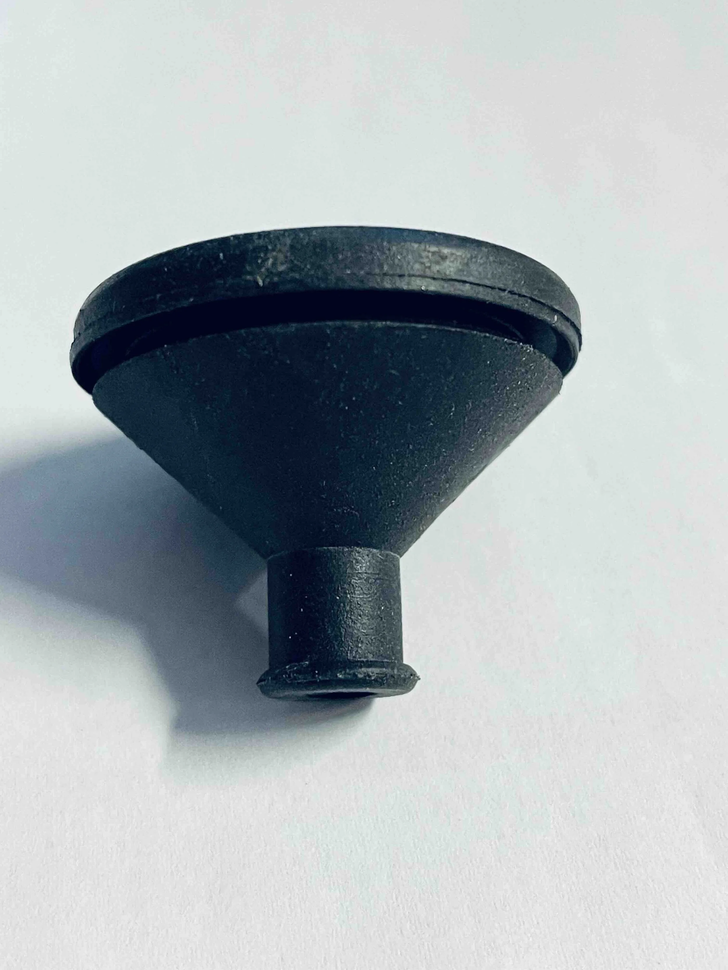 32mm hole Grommets sml IMG_0028.jpg