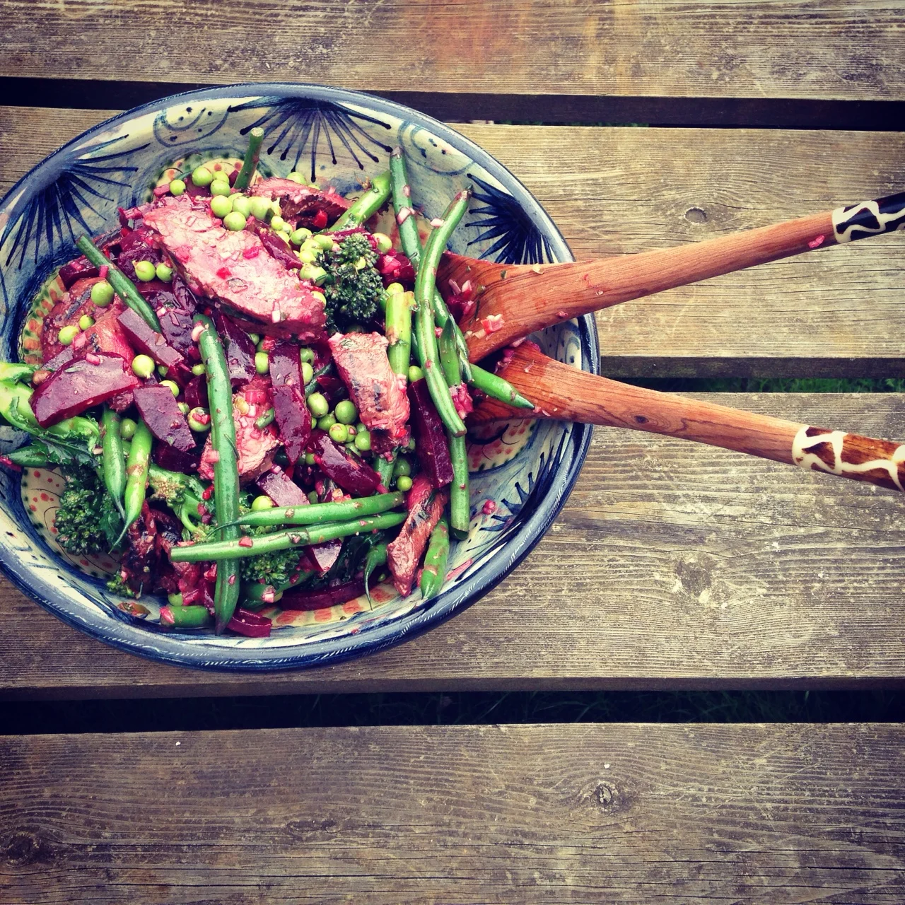  Steak salad 