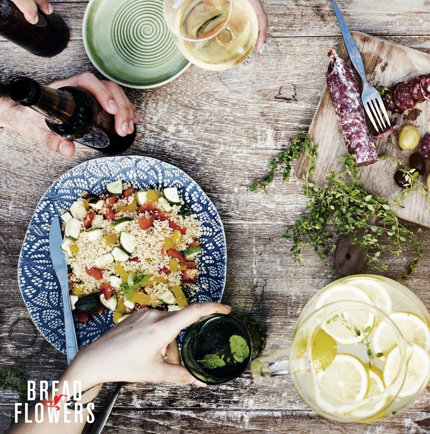 Could this be you shortly, a little al fresco dining with some healthy titbits and a couple of beers, and a glass of wine, whilst the healthy jug of lemonade probably disguises a litre of Pisco Sour.