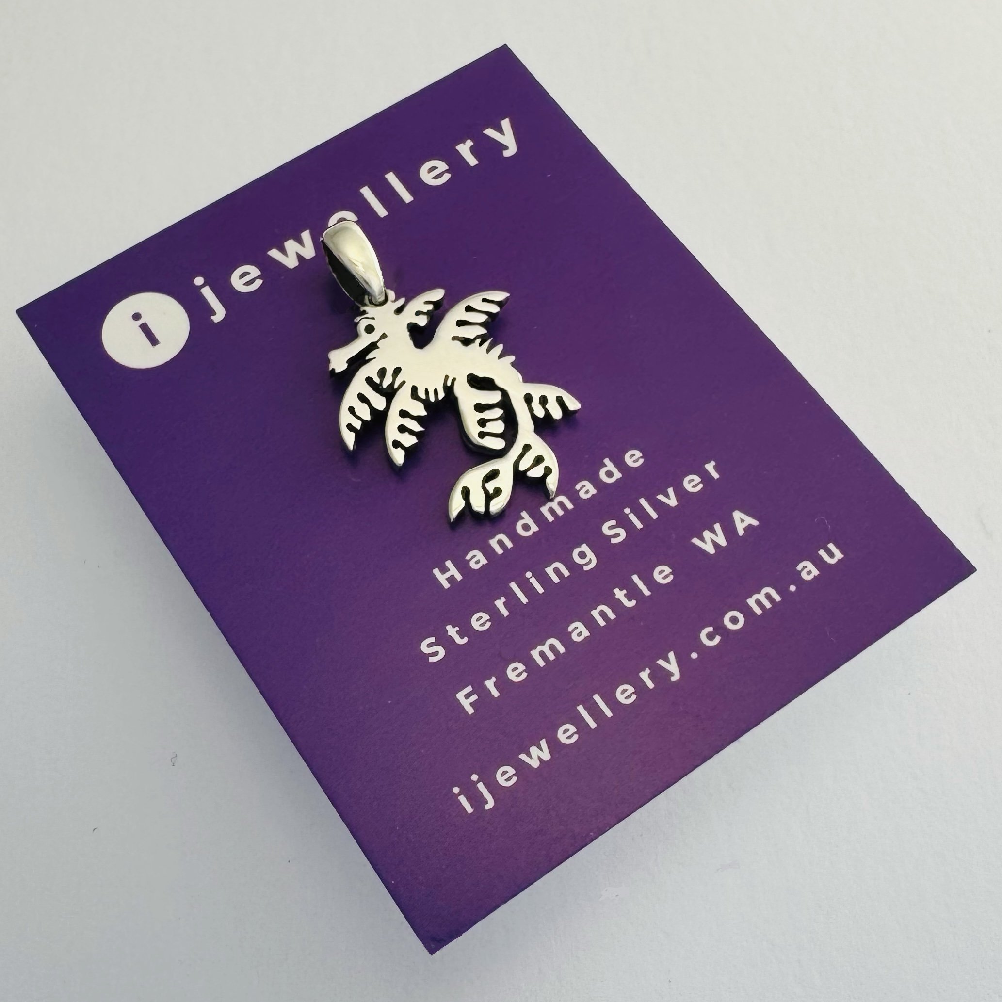 Leafy Sea Dragon Pendant Small (1).jpg