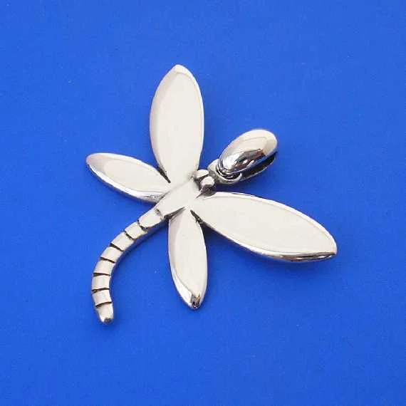 DragonflyPendantssss570.JPG