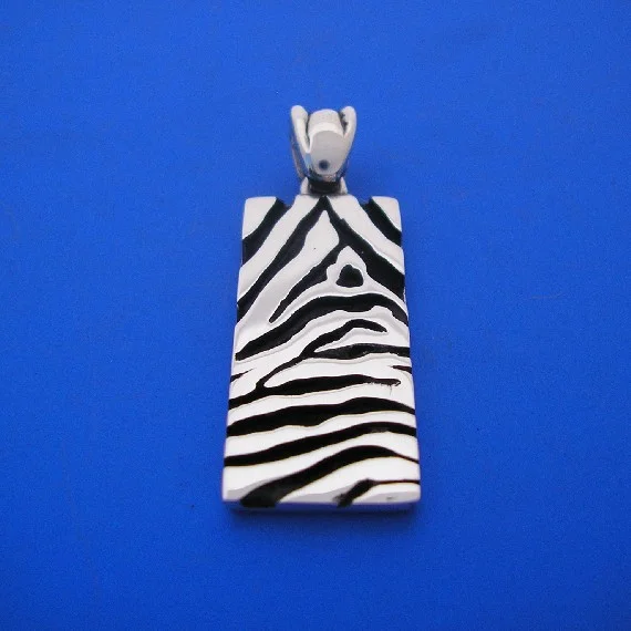 ZebraPendant570.JPG