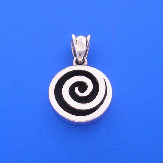 SpiralPendant570.JPG