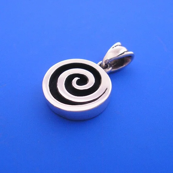 SpiralPendantsss570.JPG