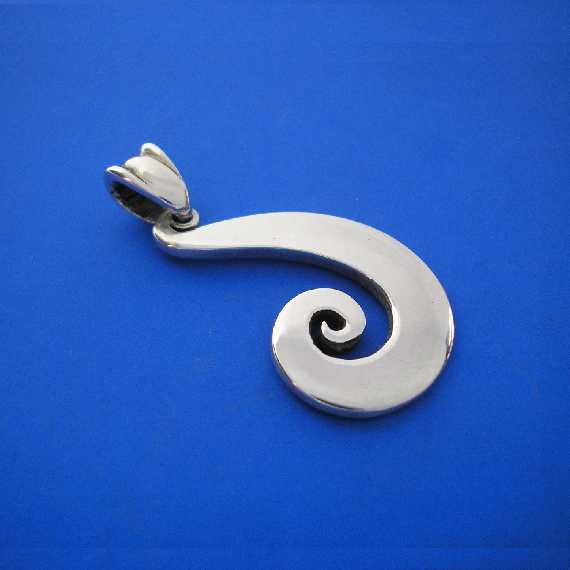 Spiralpendant570.jpg