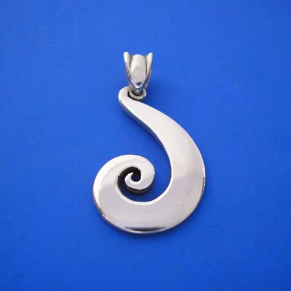 Spiralpendants570.jpg