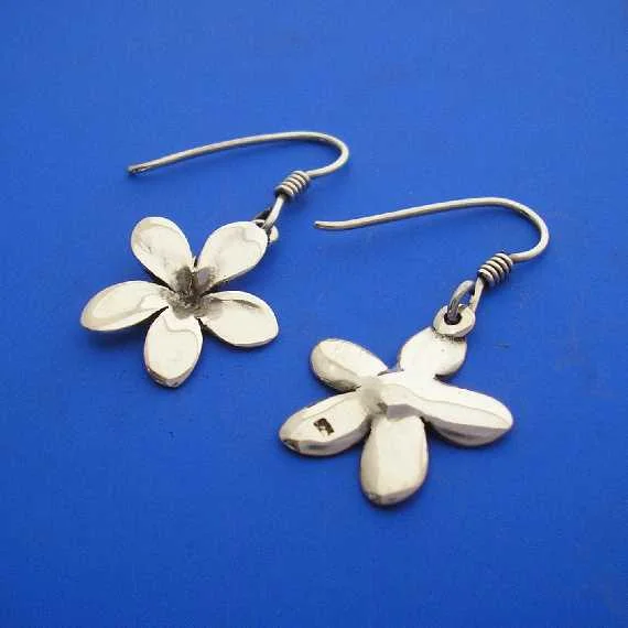 FrangipaniEarringsMedsss570.JPG