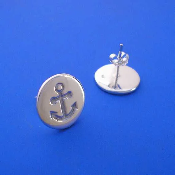 AnchorStuds570.JPG