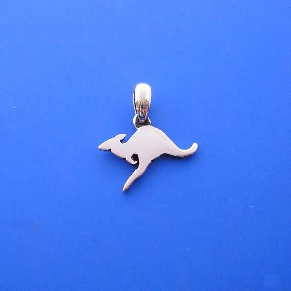 KangarooPendant570.JPG
