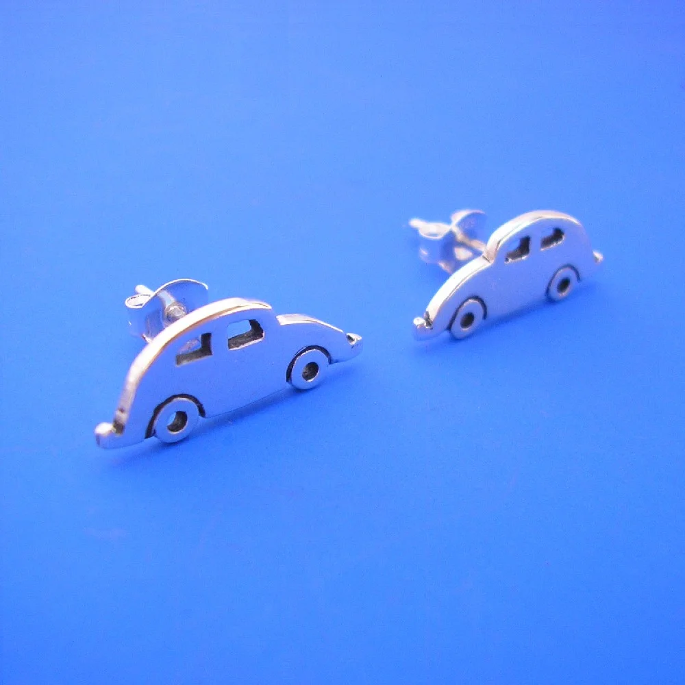 VWBeetleStudEarringssssss1000.JPG