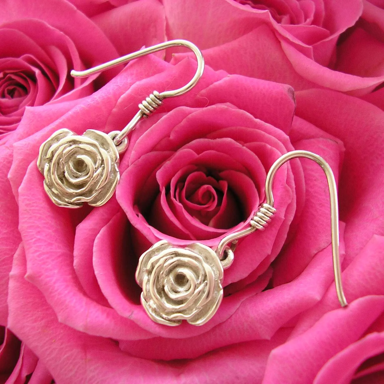 RoseEarrings1000 (1).JPG