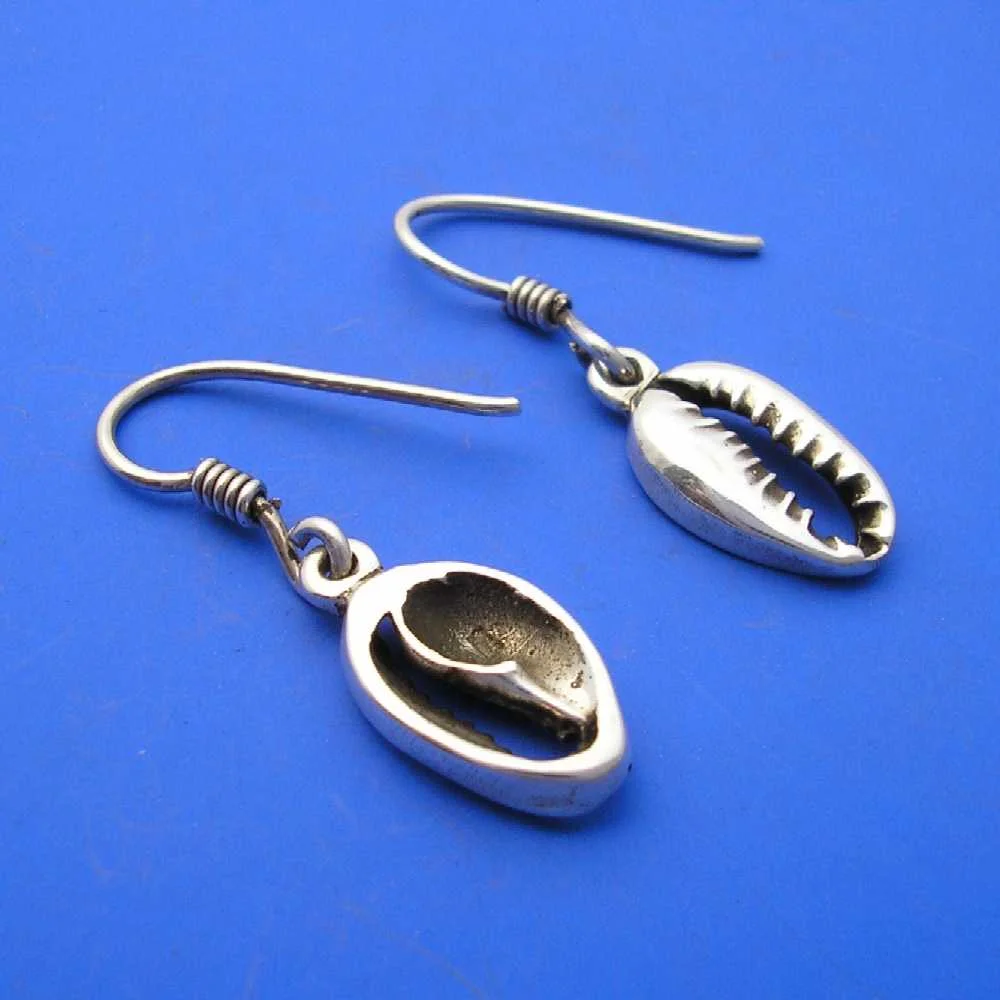 CowrieEarringssss1000.JPG