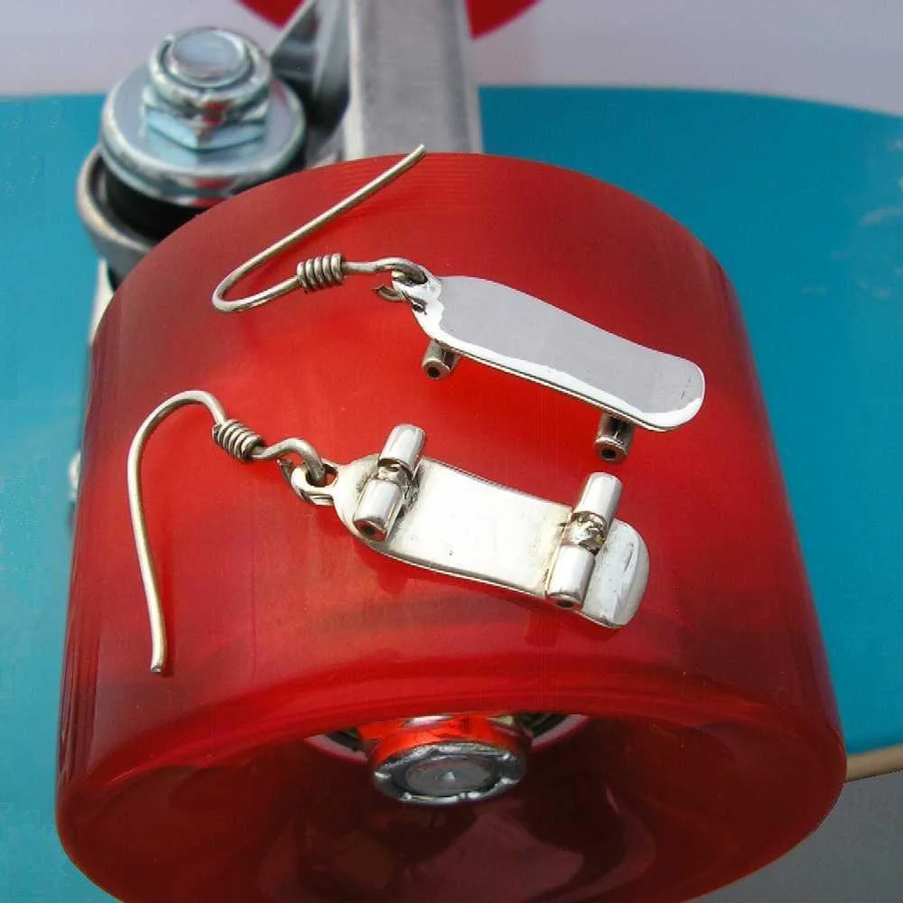 SkateboardEarrings1000.JPG