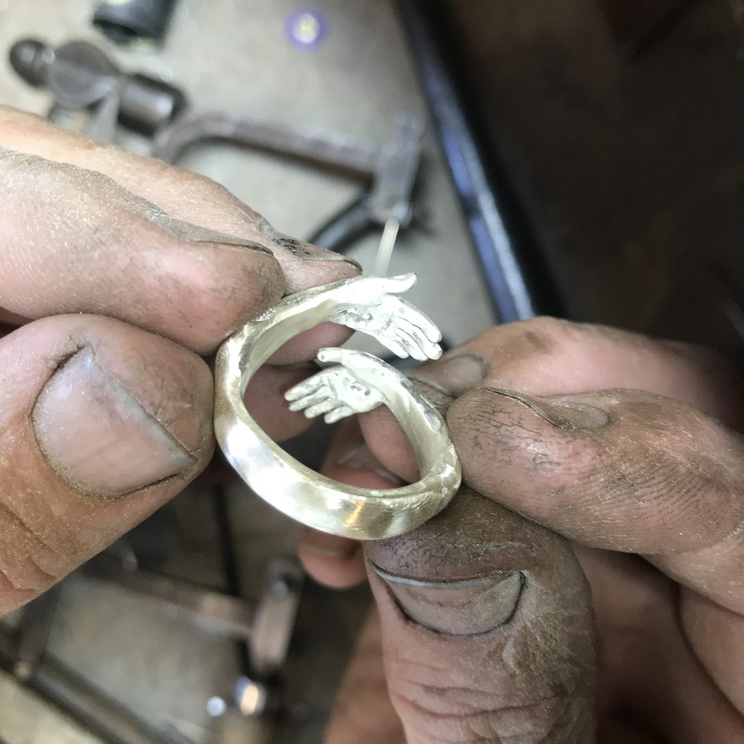 Hug Ring  (6).JPG
