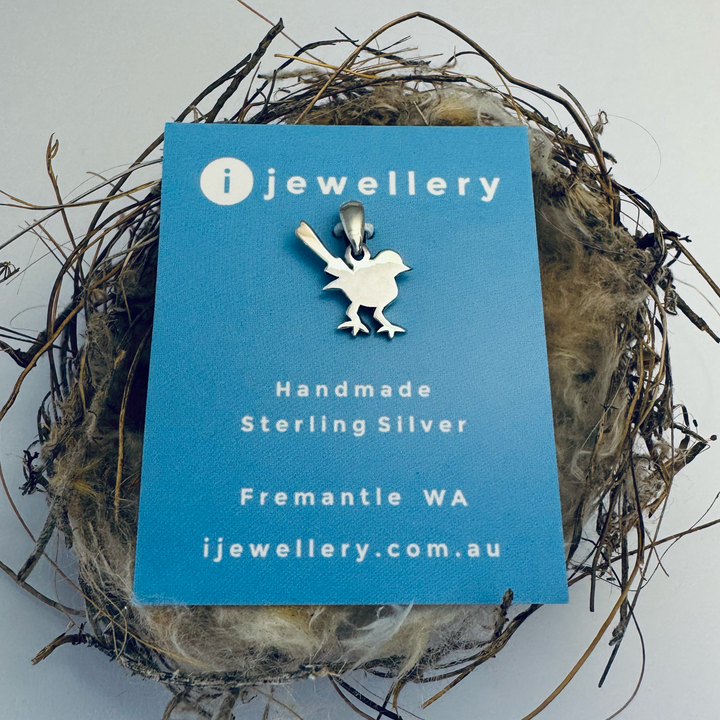 ijewellery Blue Wren Pendant Small.PNG