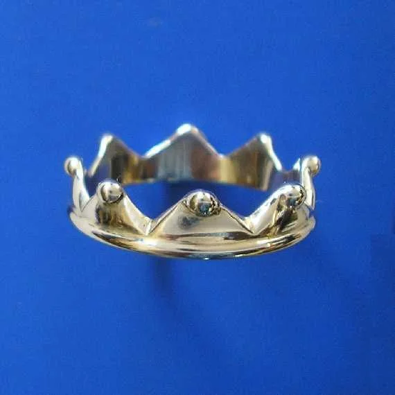 CrownRingThinsss570.jpg