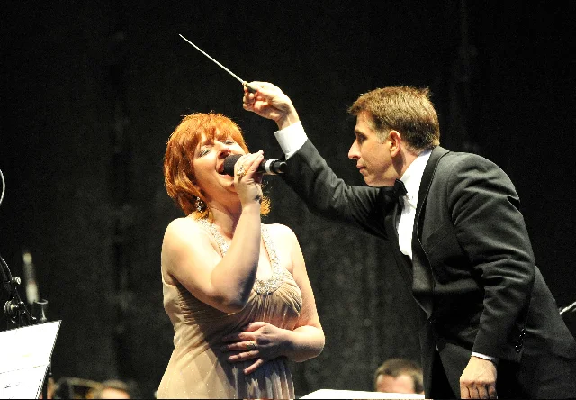 Mary in full flow with Nicholas Milton conducting in Rostock