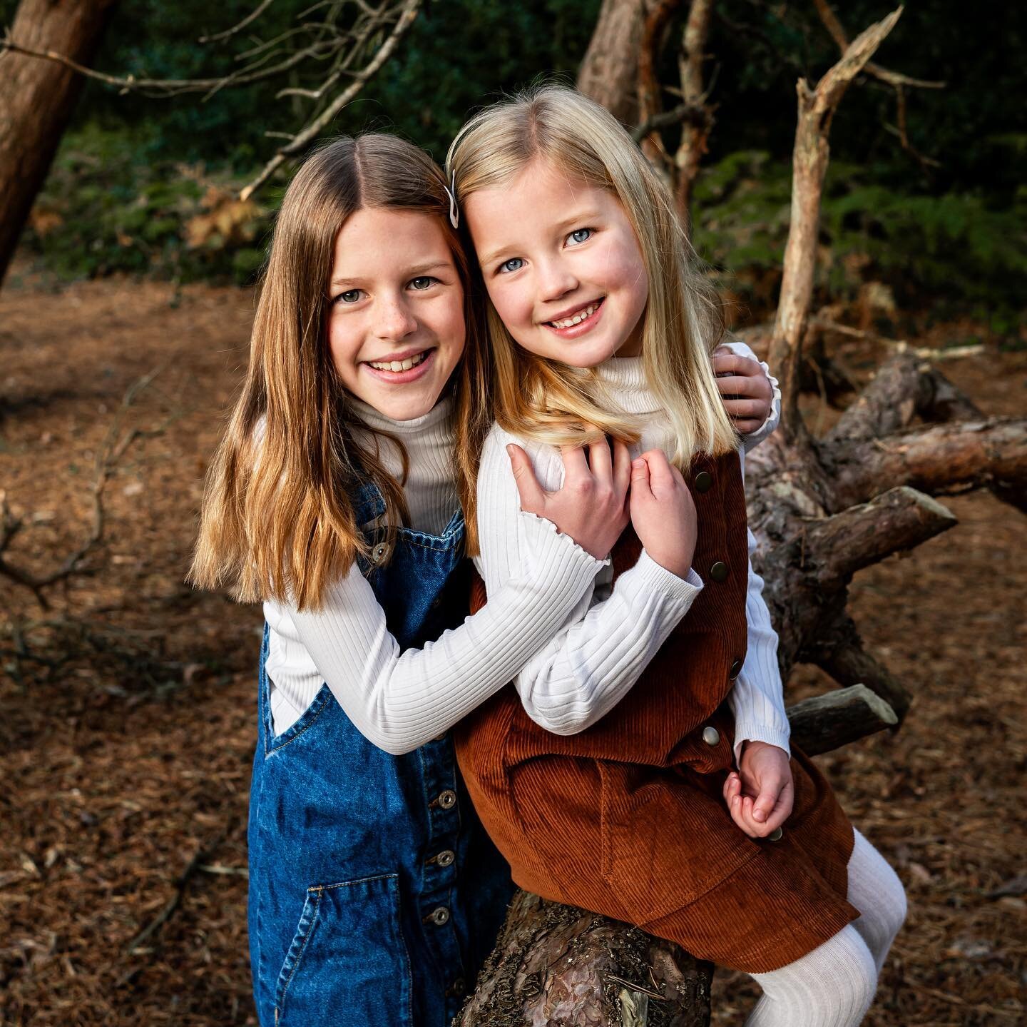 8 years of photographing this beautiful family &hearts;️

I love being able to capture these girlies grow up 🥹