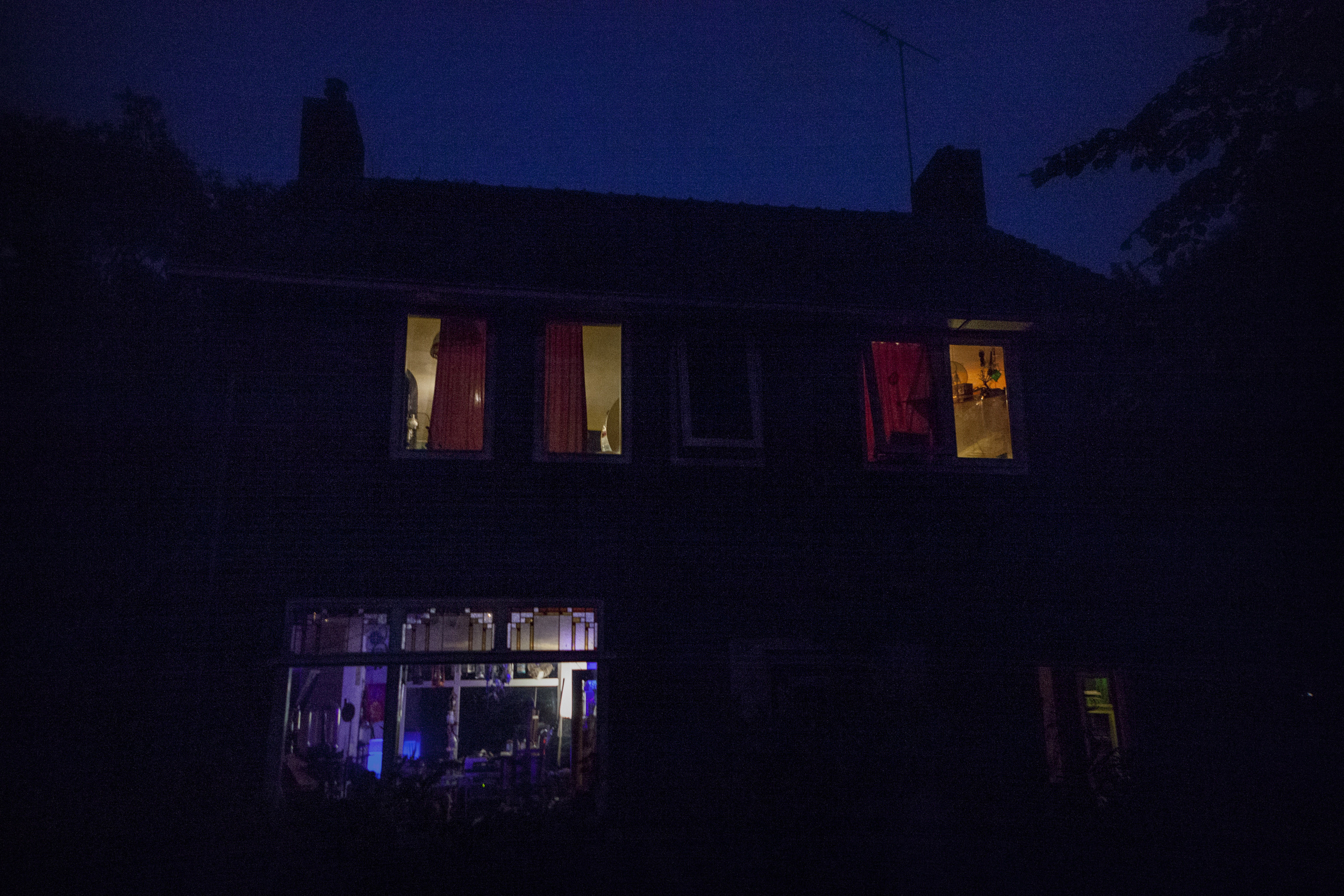 Artist community Ruigoord: Roland's house De Vuurvogel  during it's liveliest hours 