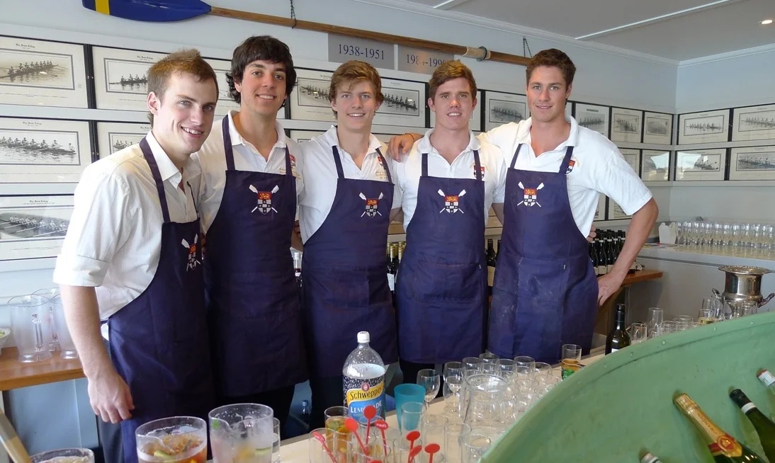 Bar-Team1.jpg