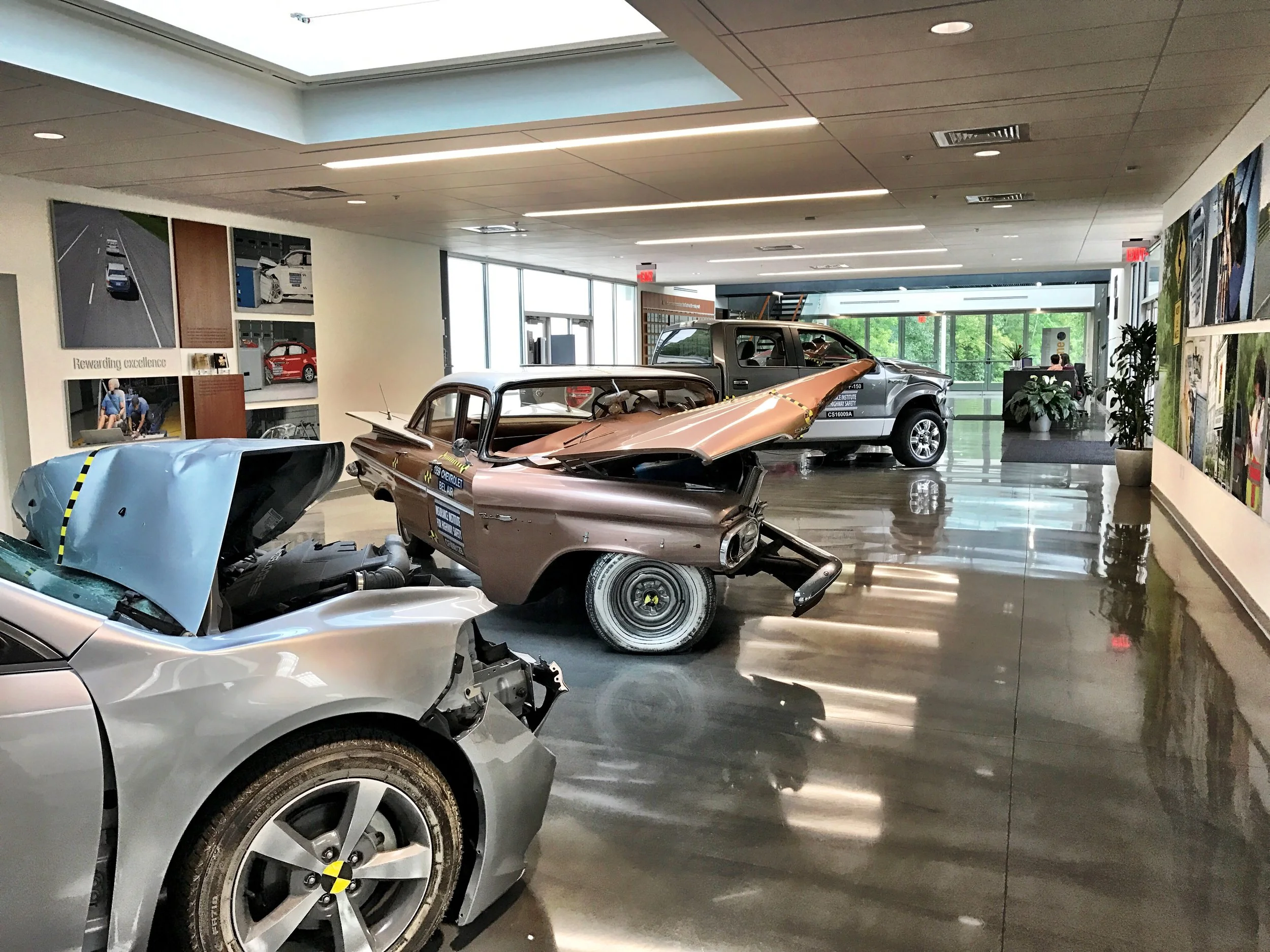 IIHS (Showroom Interior)
