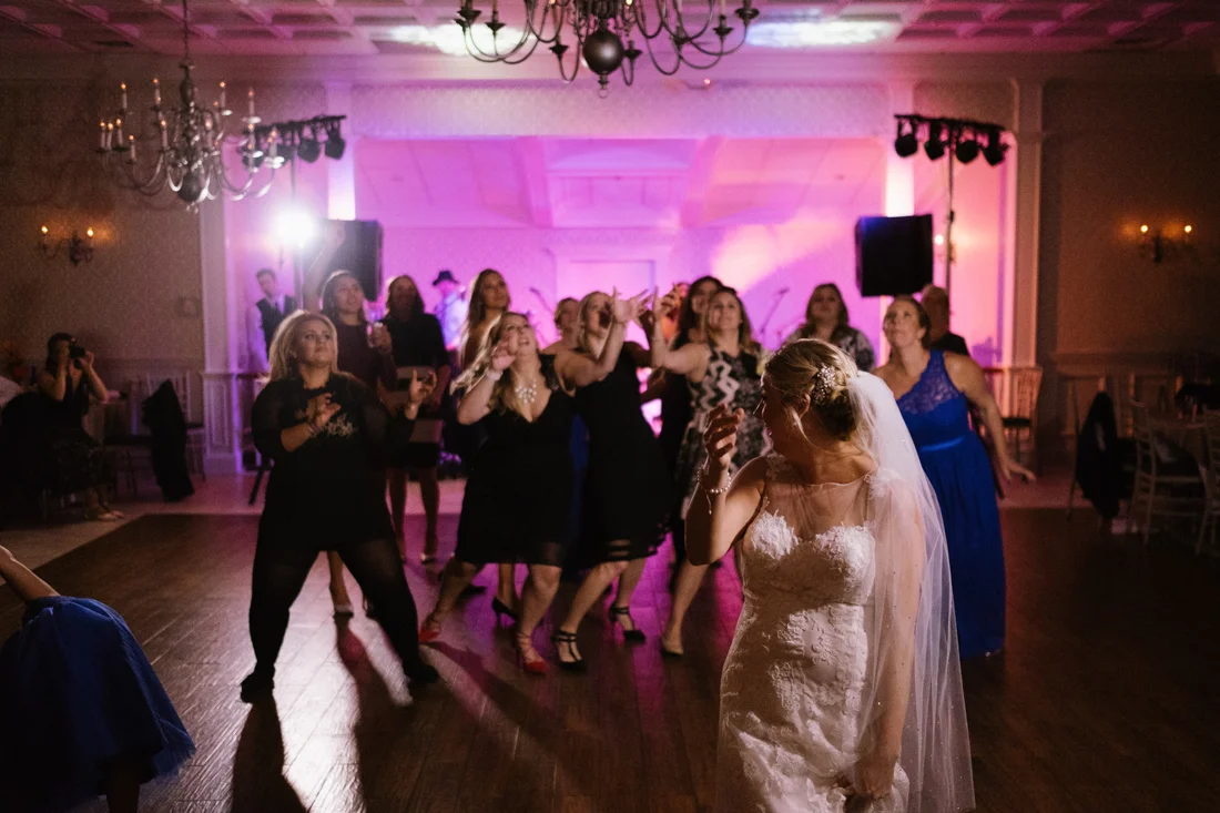 LizStevenWED-552.jpg