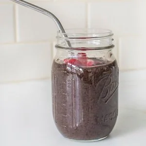 Why I Drink a Smoothie (almost) Every Day and My Favorite Protein Powders