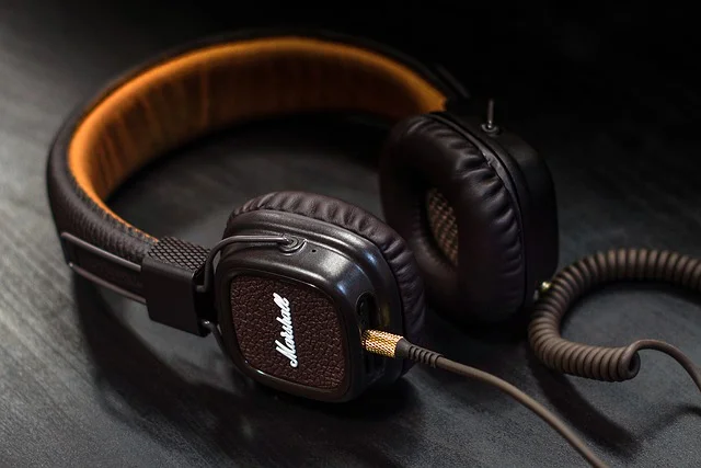 headphone-3085681_640.jpg