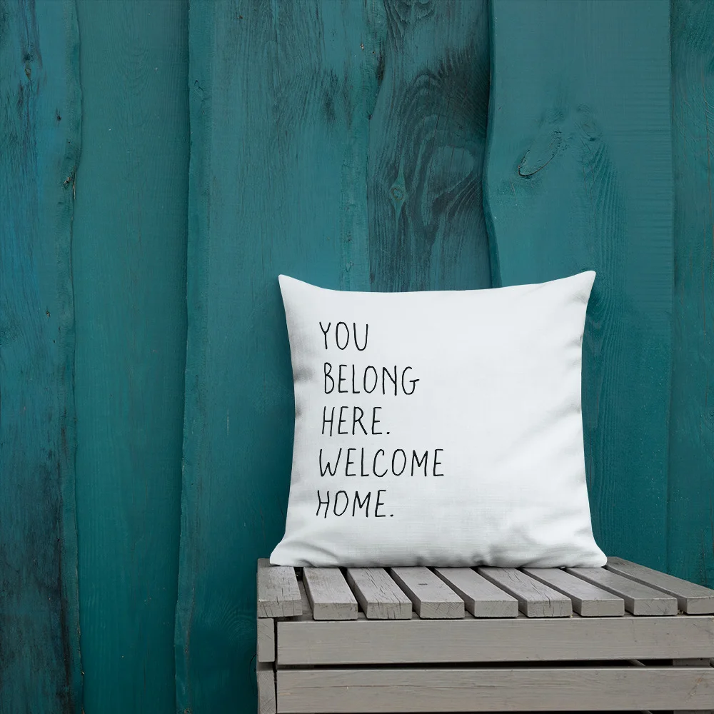 IG3956-Quote-Belong-Here-SMS_mockup_Front-Lifestyle-1_Outdoors-Lifestyle_18x18.jpg