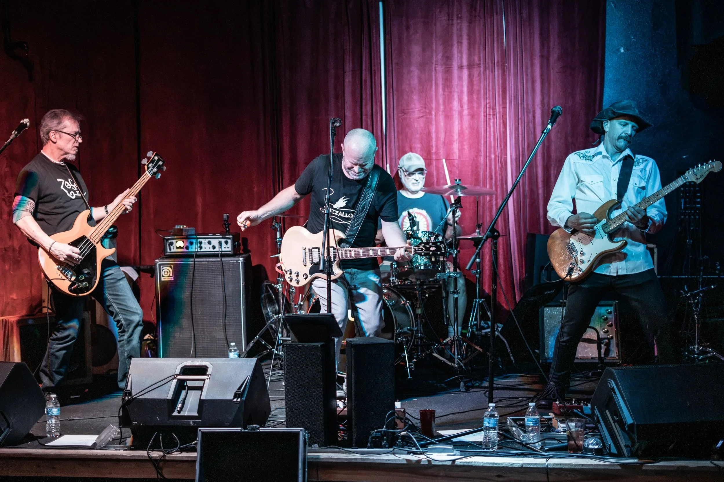 Sweet couple of shows this past weekend with two killer bands - @renttheskyband from Seattle and @littlecesarsband from LA. Honor to share the stage with all of you and fun playing @hawthornehidawaypdx for the first time! Thanks @wedgewill for puttin