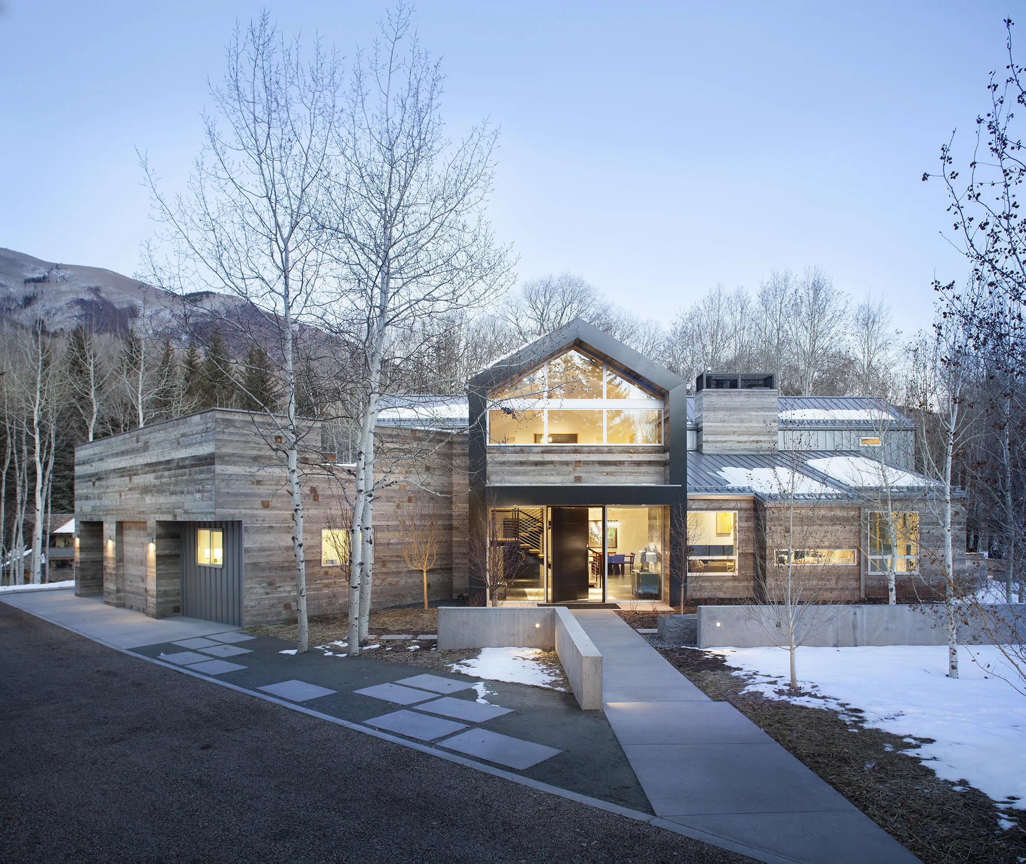 Black Birch is defined by a streamlined design and interconnecting spaces