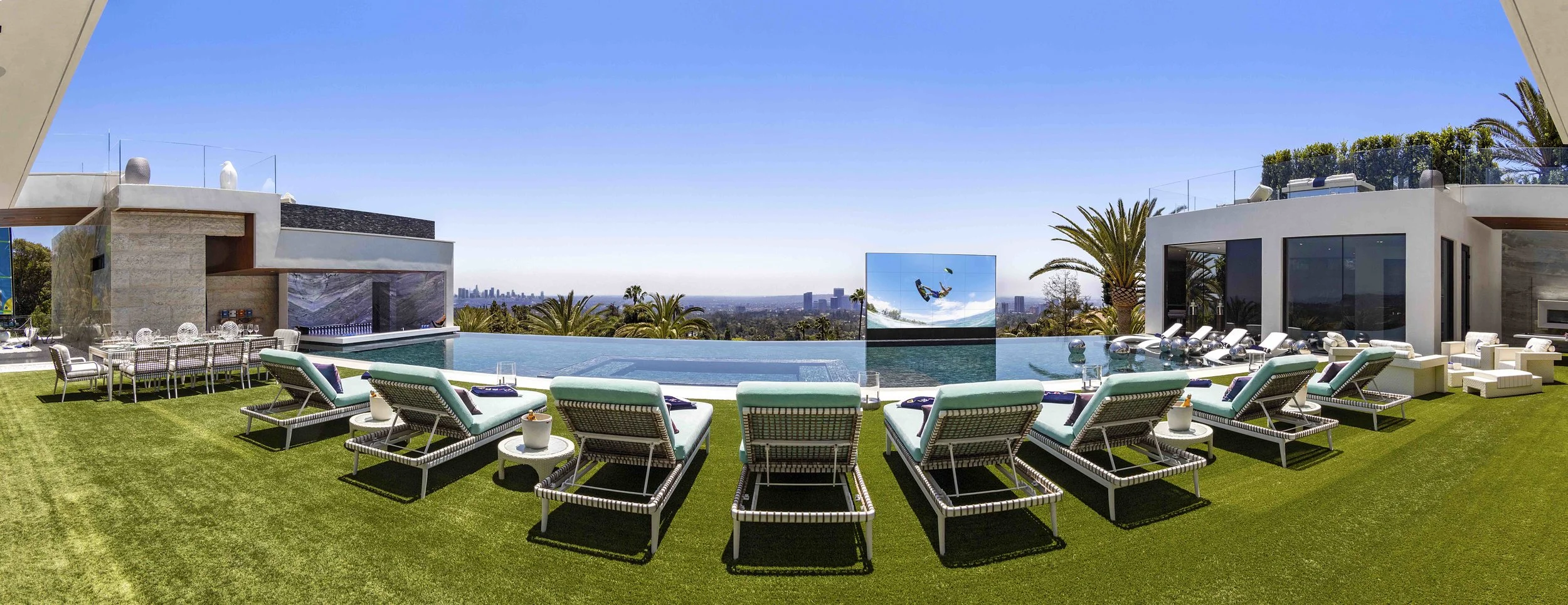 The pool features a swim-up bar and a special hydraulic TV screen 