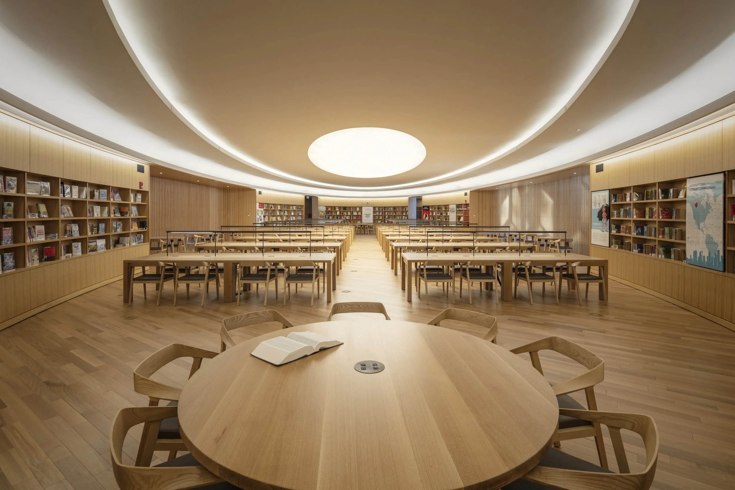 Well-lit reading rooms permit focused study, while other areas encourage interaction and exchange. Photo by Michael Grimm
